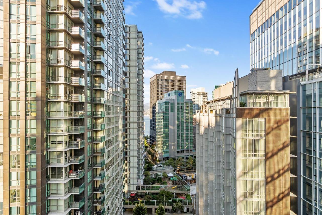 Downtown Luxury 1Br Coal Harbour Apartment Vancouver Ngoại thất bức ảnh